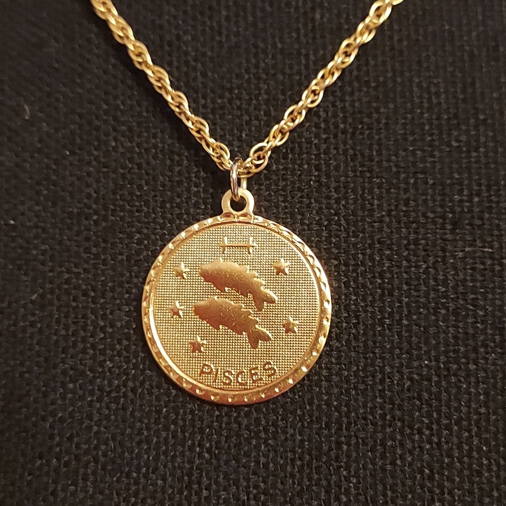Pisces Gold Tone Pendant Necklace Charm Necklace